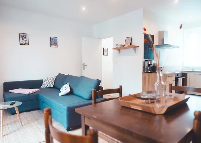 Le Pop Art- Petit Nid Douillet Тур