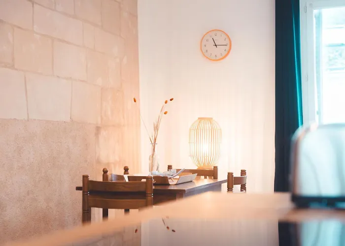 Апартаменты Le Pop Art- Petit Nid Douillet