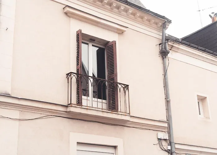 Апартаменты Le Pop Art- Petit Nid Douillet